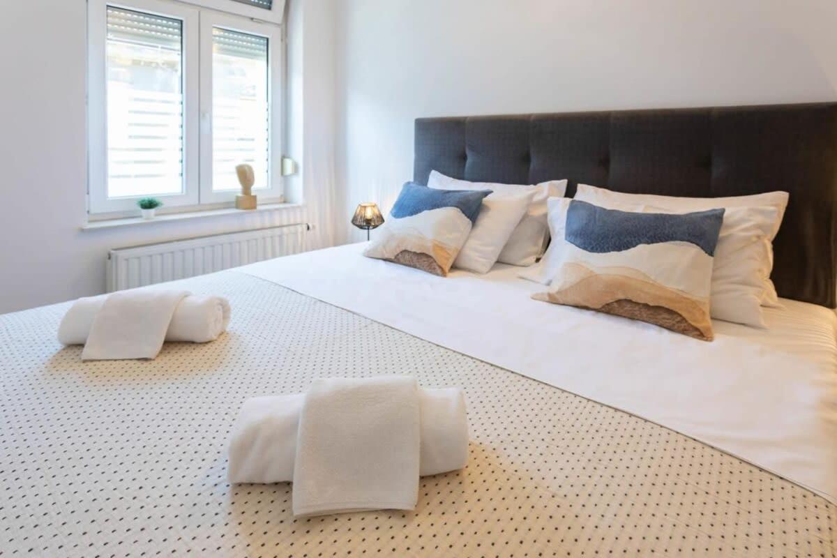 Niko And Sofia'S Apartment Urban Stay Ζάγκρεμπ Εξωτερικό φωτογραφία